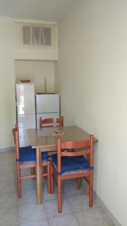 Moki Apartment Vis Exterior foto