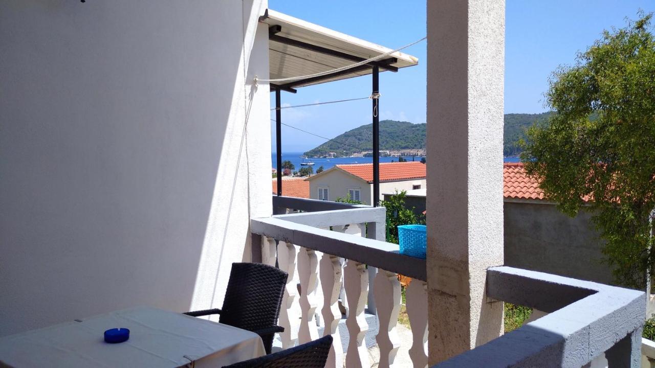 Moki Apartment Vis Exterior foto